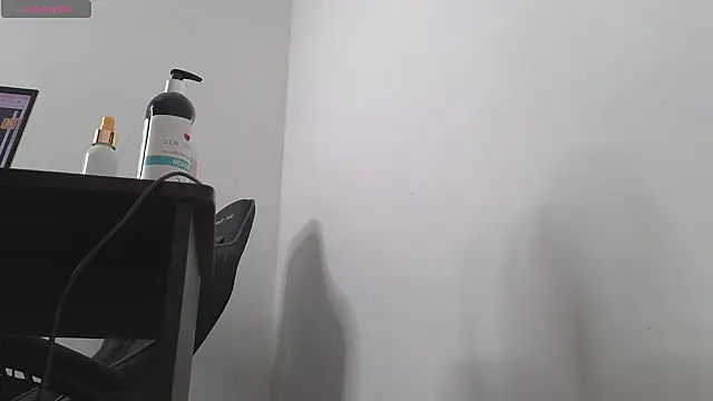 Snapshot of Daivis_17 chatting on December 15, 2024, 8:58 pm Daivis 17 online show from December 15, 2024, 8:58 pm