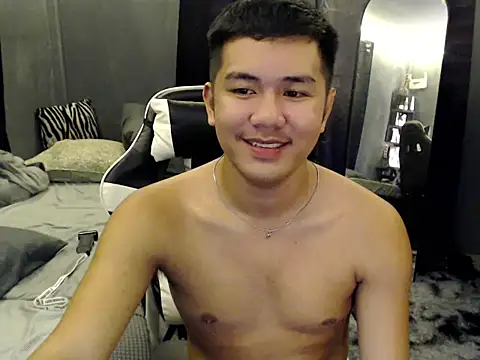 xgregor07 online show from November 1, 2025, 4:01 pm