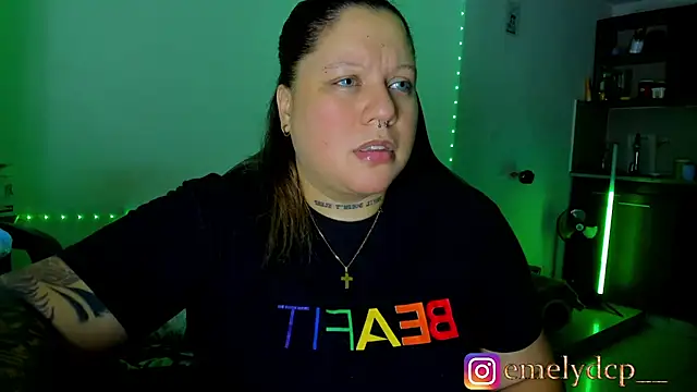 Snapshot of mariana_maze chatting on June 15, 2026, 4:12 am mariana maze online show from June 15, 2026, 4:12 am