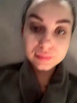 ellie ssexy online show from September 19, 2025, 4:16 am