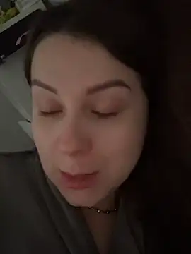 Snapshot of ellie_ssexy chatting on February 6, 2026, 5:25 am ellie ssexy online show from February 6, 2026, 5:25 am