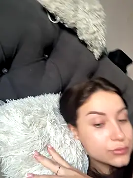 ellie ssexy online show from September 10, 2025, 4:22 am