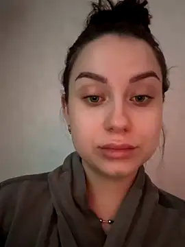 Snapshot of ellie_ssexy chatting on December 20, 2025, 5:21 am ellie ssexy online show from December 20, 2025, 5:21 am