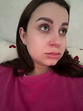 Snapshot of ellie_ssexy chatting on February 21, 2026, 5:20 am ellie ssexy online show from February 21, 2026, 5:20 am