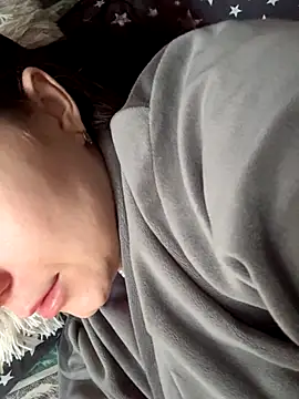 ellie ssexy online show from October 3, 2025, 4:25 am