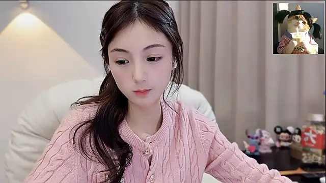 Snapshot of SHUIshui_ chatting on February 4, 2026, 1:28 pm SHUIshui online show from February 4, 2026, 1:28 pm