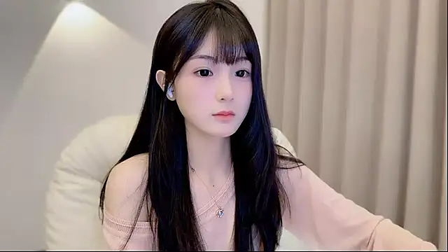 Snapshot of SHUIshui_ chatting on September 19, 2025, 6:39 am SHUIshui online show from September 19, 2025, 6:39 am
