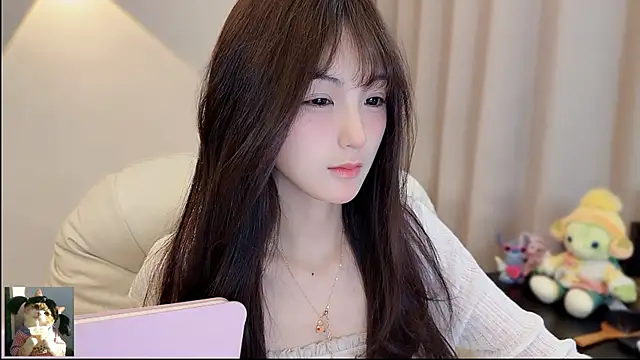 Snapshot of SHUIshui_ chatting on February 13, 2026, 7:30 am SHUIshui online show from February 13, 2026, 7:30 am