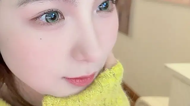 Snapshot of SHUIshui_ chatting on December 27, 2024, 2:01 pm SHUIshui online show from December 27, 2024, 2:01 pm