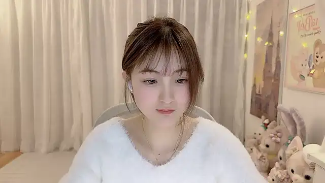 Snapshot of SHUIshui_ chatting on December 30, 2024, 5:02 pm SHUIshui online show from December 30, 2024, 5:02 pm