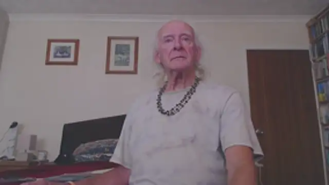 WaverlyKernow online show from October 24, 2025, 11:53 am