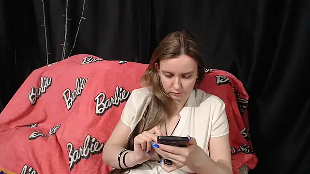 Snapshot of Milana69 chatting on April 30, 2026, 2:13 pm Milana69 online show from April 30, 2026, 2:13 pm
