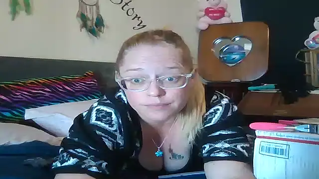 Toybox13 Pika online show from December 1, 2025, 9:26 pm