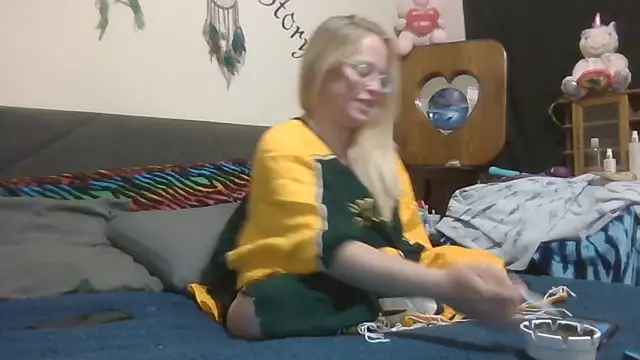 Toybox13 Pika online show from November 11, 2025, 1:44 am