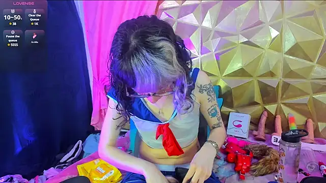 neeko princes online show from March 13, 2025, 12:13 pm