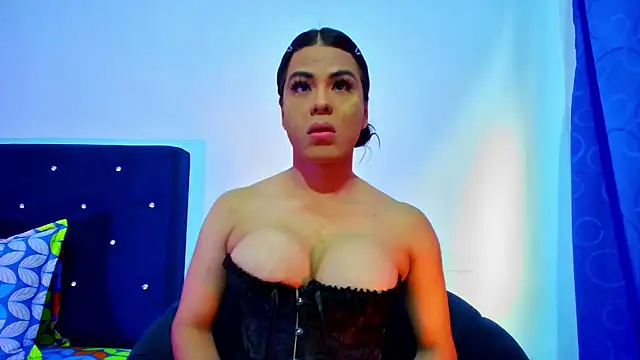 Aliice Doll online show from December 4, 2025, 6:40 pm