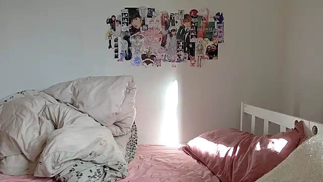 Snapshot of chunliklk chatting on February 12, 2025, 3:16 pm chunliklk online show from February 12, 2025, 3:16 pm