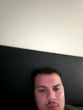 Cocoonefiree online show from September 25, 2025, 1:06 pm