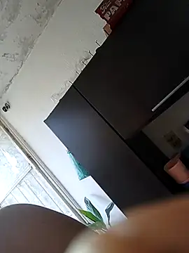 Snapshot of Bartolito001 chatting on September 22, 2025, 11:33 pm Bartolito001 online show from September 22, 2025, 11:33 pm