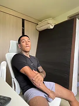 sendfer online show from December 15, 2025, 7:31 pm