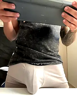 sendfer online show from September 12, 2025, 8:30 pm