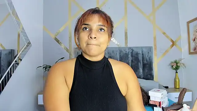 angelina castroo online show from February 21, 2025, 3:12 am