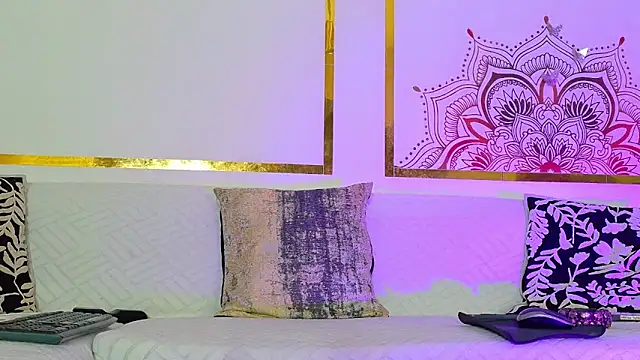 PandoraVolkov online show from October 24, 2025, 8:08 pm