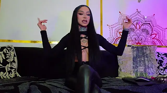 Snapshot of PandoraVolkov chatting on February 9, 2026, 7:39 am PandoraVolkov online show from February 9, 2026, 7:39 am