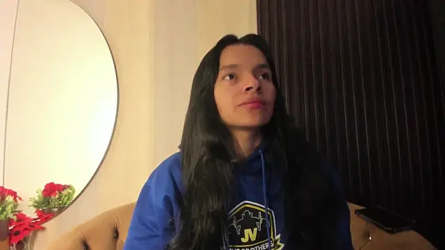  shantal smith online show from April 14, 2026, 12:26 am