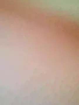 zhenzhen521 online show from January 9, 2026, 12:23 pm