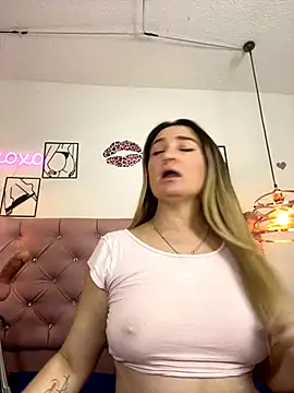 antonella87 online show from September 12, 2025, 9:14 pm