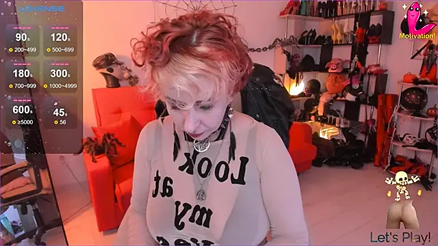 GinaMiracle online show from November 5, 2025, 11:52 pm