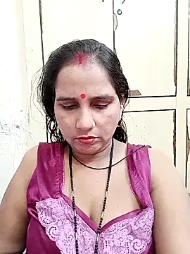 reemacouple007 online show from October 23, 2025, 6:23 am