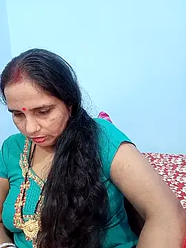 reemacouple007 online show from November 2, 2025, 7:57 am