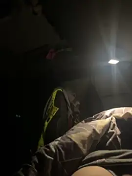 freenki41 online show from April 13, 2026, 7:40 pm