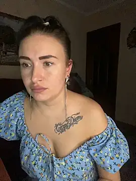 Roxana Bell online show from February 19, 2026, 7:33 pm