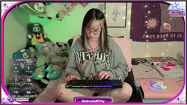 Snapshot of AmbrosiaKitty chatting on March 4, 2026, 6:43 am AmbrosiaKitty online show from March 4, 2026, 6:43 am