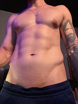 MachineDien online show from November 6, 2025, 12:03 am