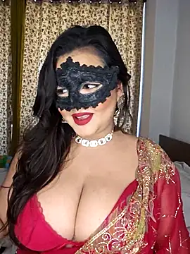 Snapshot of Blossam_07 chatting on December 23, 2025, 10:03 am Blossam 07 online show from December 23, 2025, 10:03 am