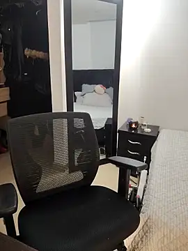 tata laima   online show from September 23, 2025, 1:18 pm