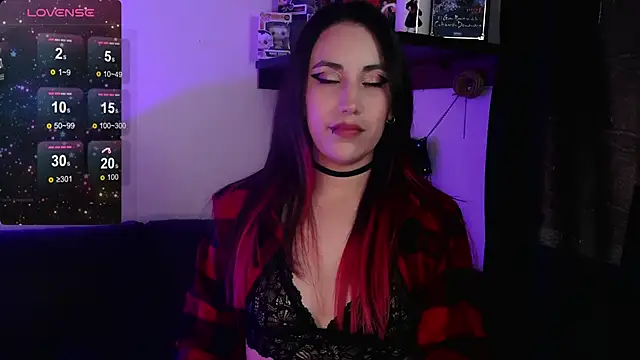 BLACKTSUKI7  online show from October 12, 2025, 9:27 pm