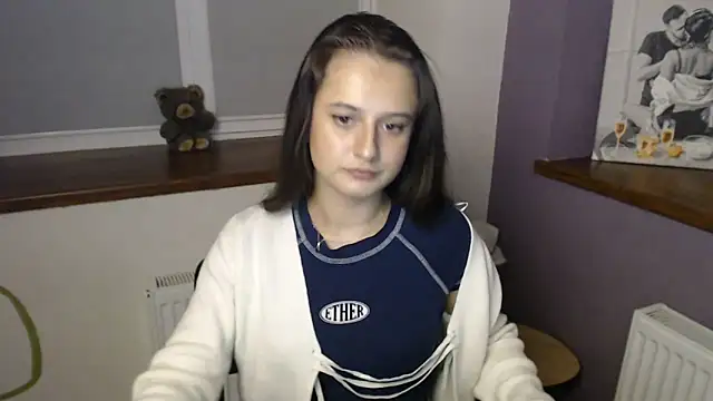 Caramel bunny online show from November 28, 2025, 1:22 pm