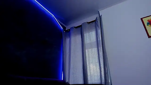 Alexxxholy online show from January 9, 2026, 1:40 pm