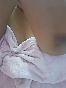 Ravina patil1 online show from March 17, 2025, 4:08 am