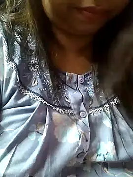 Ravina patil1 online show from October 10, 2025, 7:58 pm