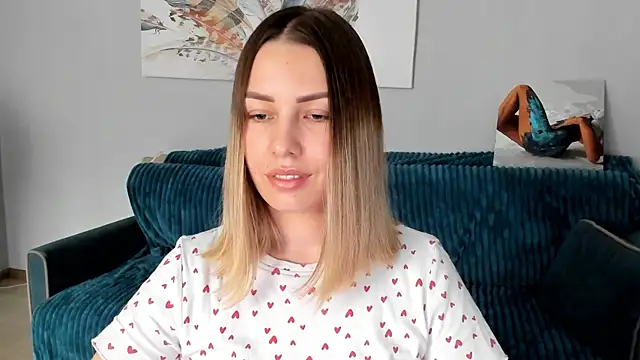 Mia shy1 online show from March 18, 2025, 9:34 am