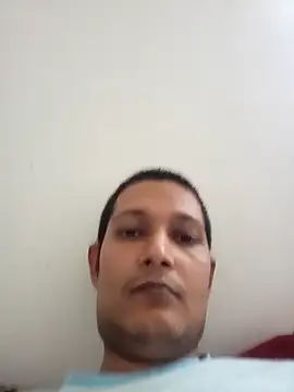 Snapshot of daddylove87 chatting on September 20, 2025, 1:05 pm daddylove87 online show from September 20, 2025, 1:05 pm