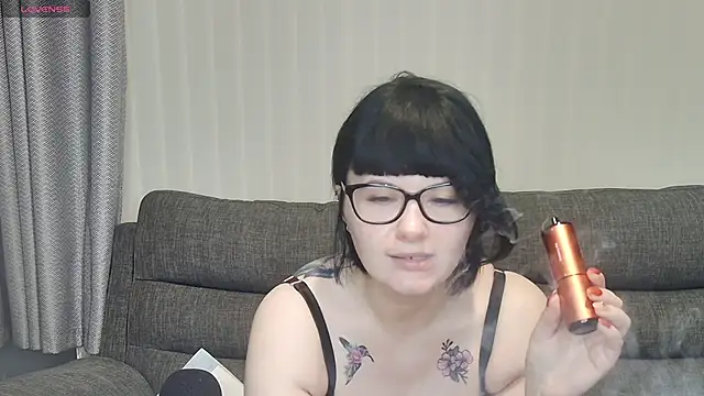 Snapshot of SquirtingIrishShannon chatting on March 5, 2025, 8:32 pm SquirtingIrishShannon online show from March 5, 2025, 8:32 pm