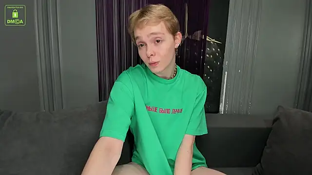 Snapshot of TimmyTaylon chatting on March 13, 2025, 4:01 pm TimmyTaylon online show from March 13, 2025, 4:01 pm
