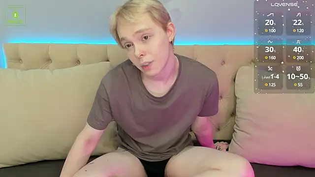 Snapshot of TimmyTaylon chatting on February 28, 2025, 10:30 am TimmyTaylon online show from February 28, 2025, 10:30 am